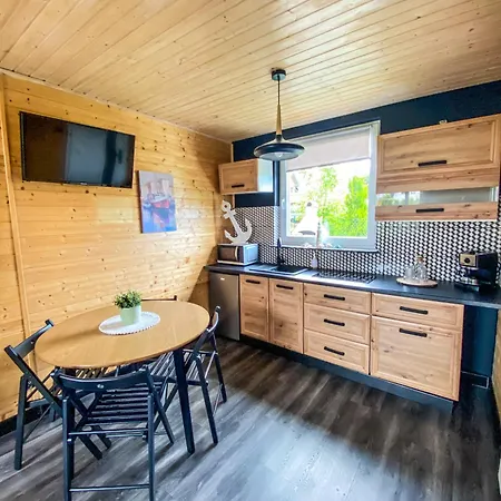 Baltycki Domek- Chlapowo Holiday home *
