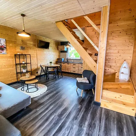 Baltycki Domek- Chlapowo Holiday home *